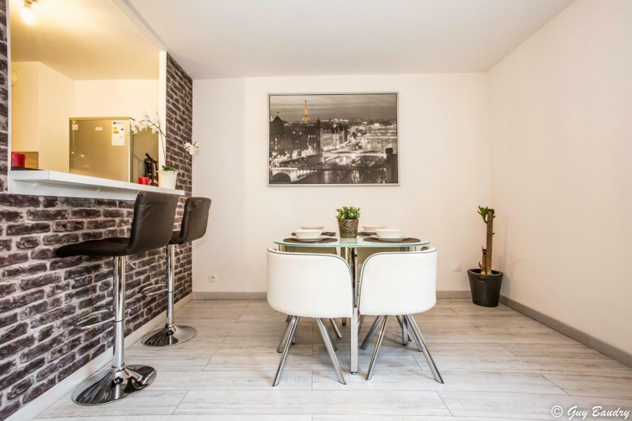 Chic Apart With Bar In Paris Appartement Saint-Denis  Buitenkant foto